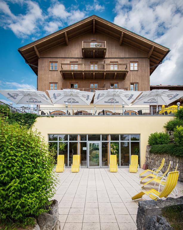 Hotel Und Landgasthof Altwirt Großhartpenning Exteriör bild